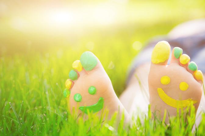 healthy feet during summer in an open area