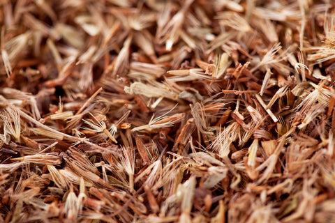 Cymbopogon Martinii: An Underrated Essential Oil For Skin