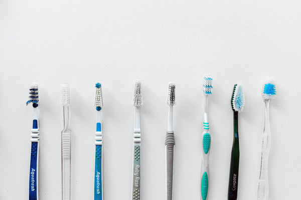 Toothbrush for Sensitive Gums That Delivers Gentle, Effective Daily Cleaning