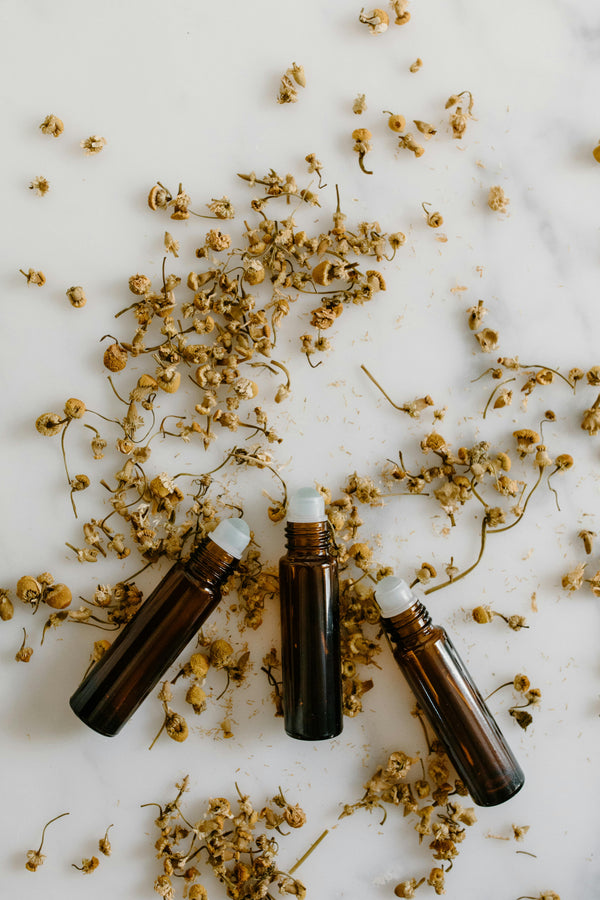 5 Best Essential Oils for Joint Pain (Backed by Research)