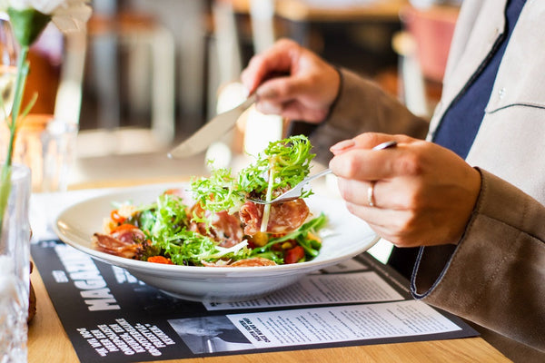 10 Life-Changing Holistic Nutrition Books