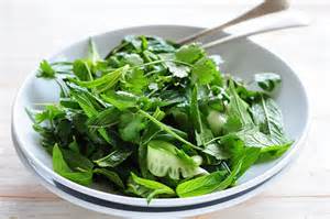 Changing The Way You Clean Salad Greens And Spinach Can Reduce Illness Outbreaks