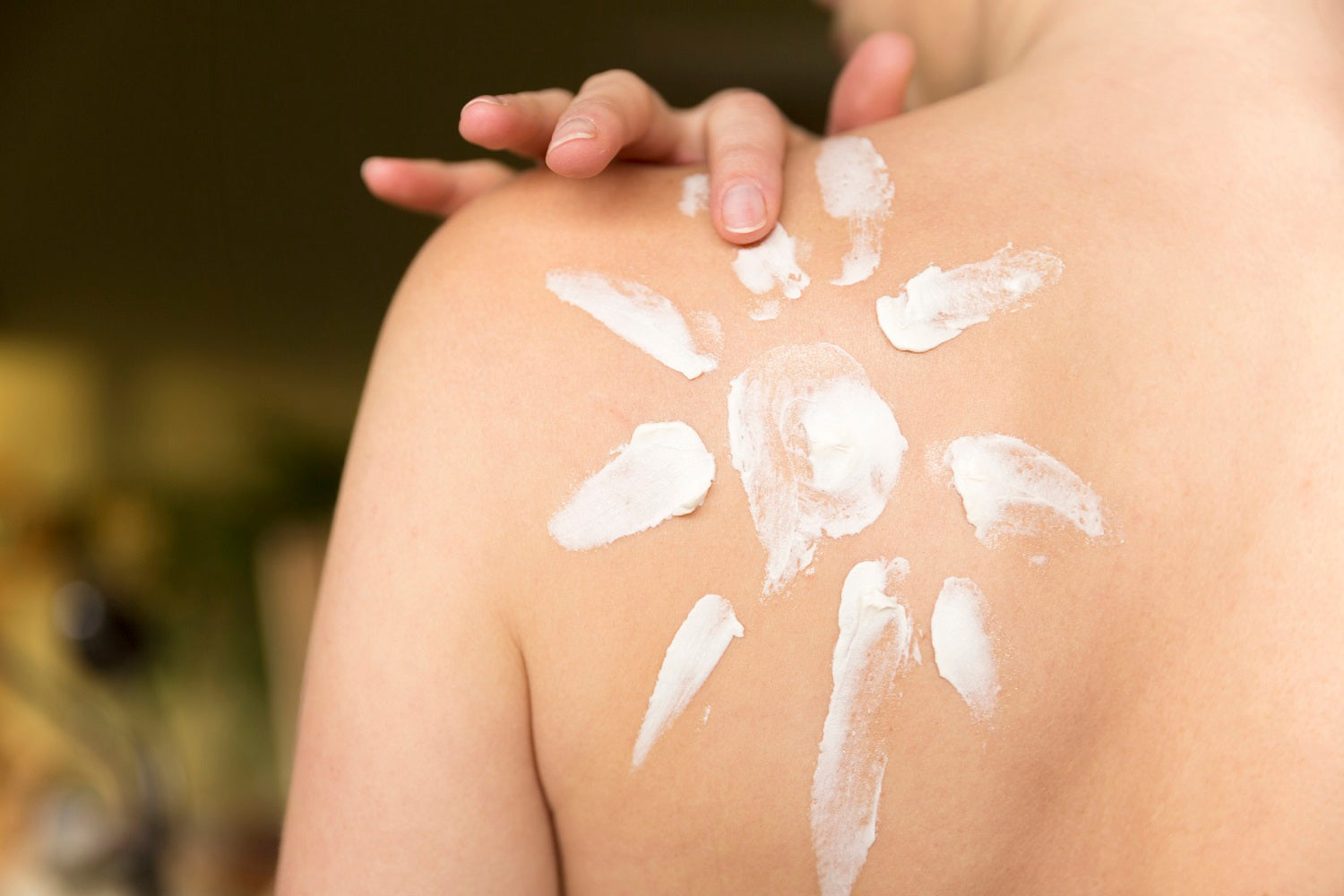 Can Sunlight Continue To Damage Skin When It's Dark?