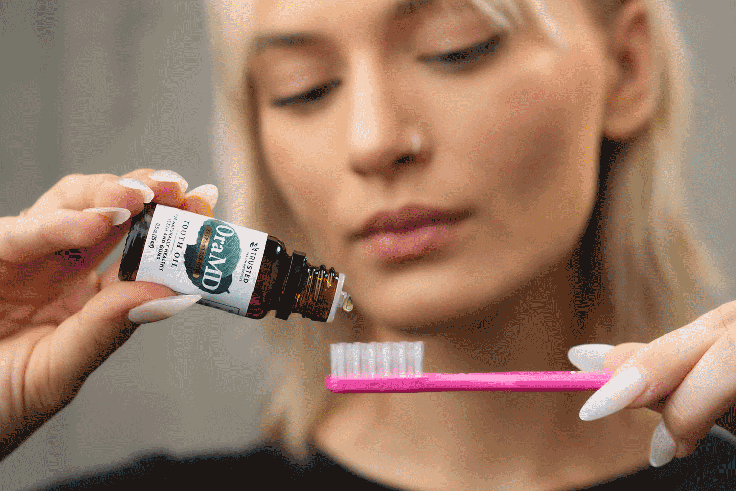 OraMDHeader.png__PID:c5cbd652-a4bf-4935-b84f-d3ceac82d87d